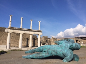 Mitoraj a Pompei. Le sculture monumentali tra le rovine archeologiche