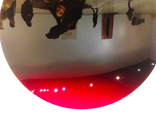 Upside Down (Anish Kapoor, Mirror - Black to Red)
