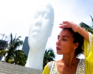 Niente musi lunghi (Jauma Plensa - Looking into My Dreams, Awilda 2012)