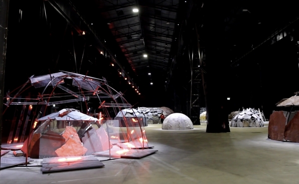 Gli &quot;Igloos&quot; di Mario Merz all&#039;Hangar Bicocca.