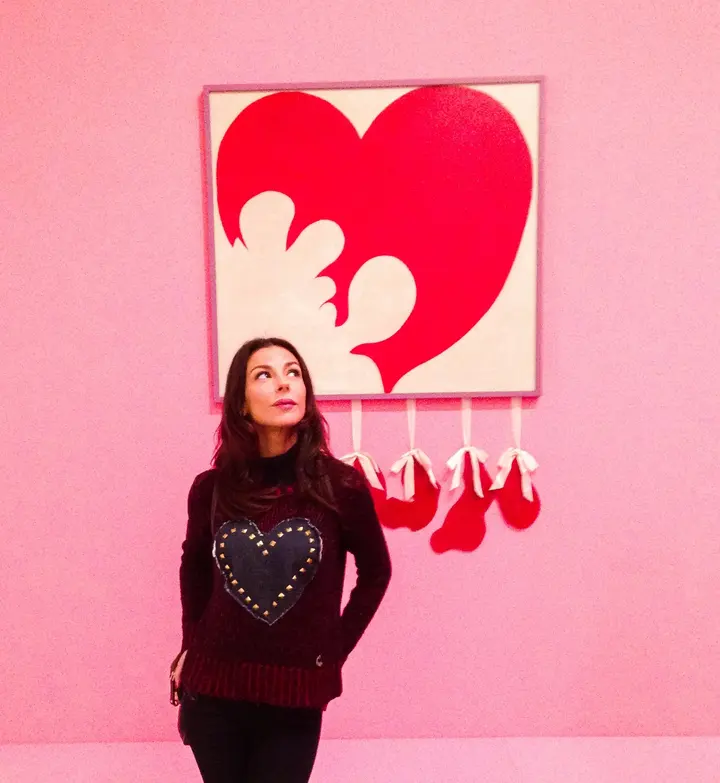 Delia Cancela, Broken Heart — #SelfieadArte di Clelia Patella