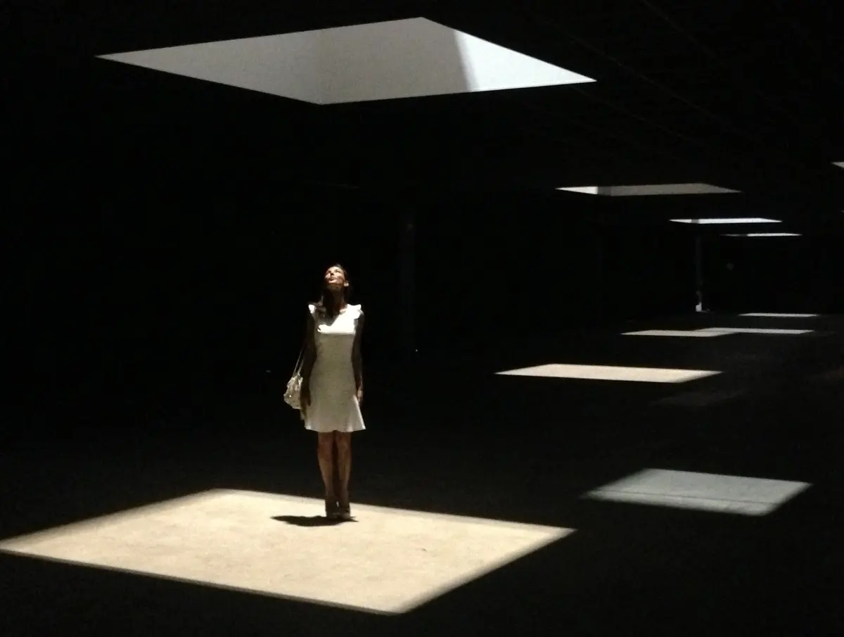 Juan Muñoz, Double Bind — #SelfieadArte di Clelia Patella