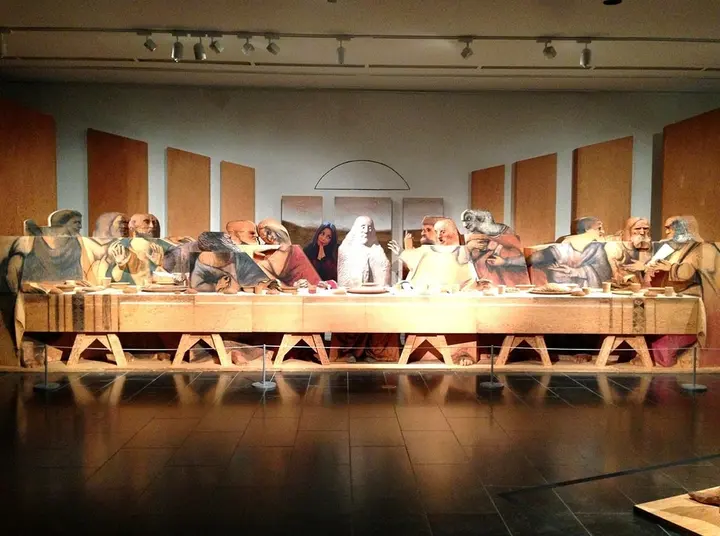 Marisol Escobar, Self-Portrait Looking at The Last Supper — #SelfieadArte di Clelia Patella