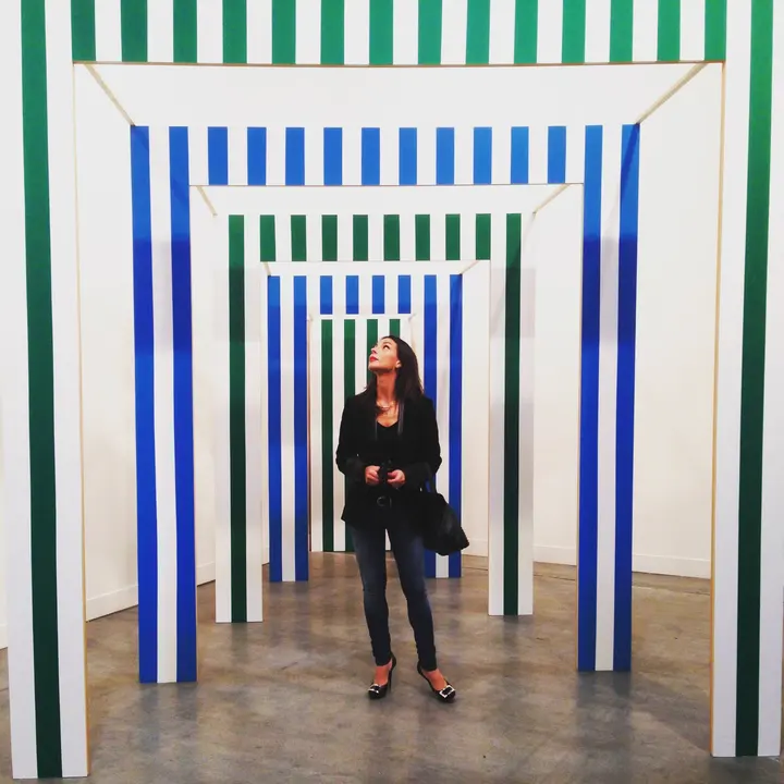 Daniel Buren, Le Carrè Eclatè — #SelfieadArte di Clelia Patella