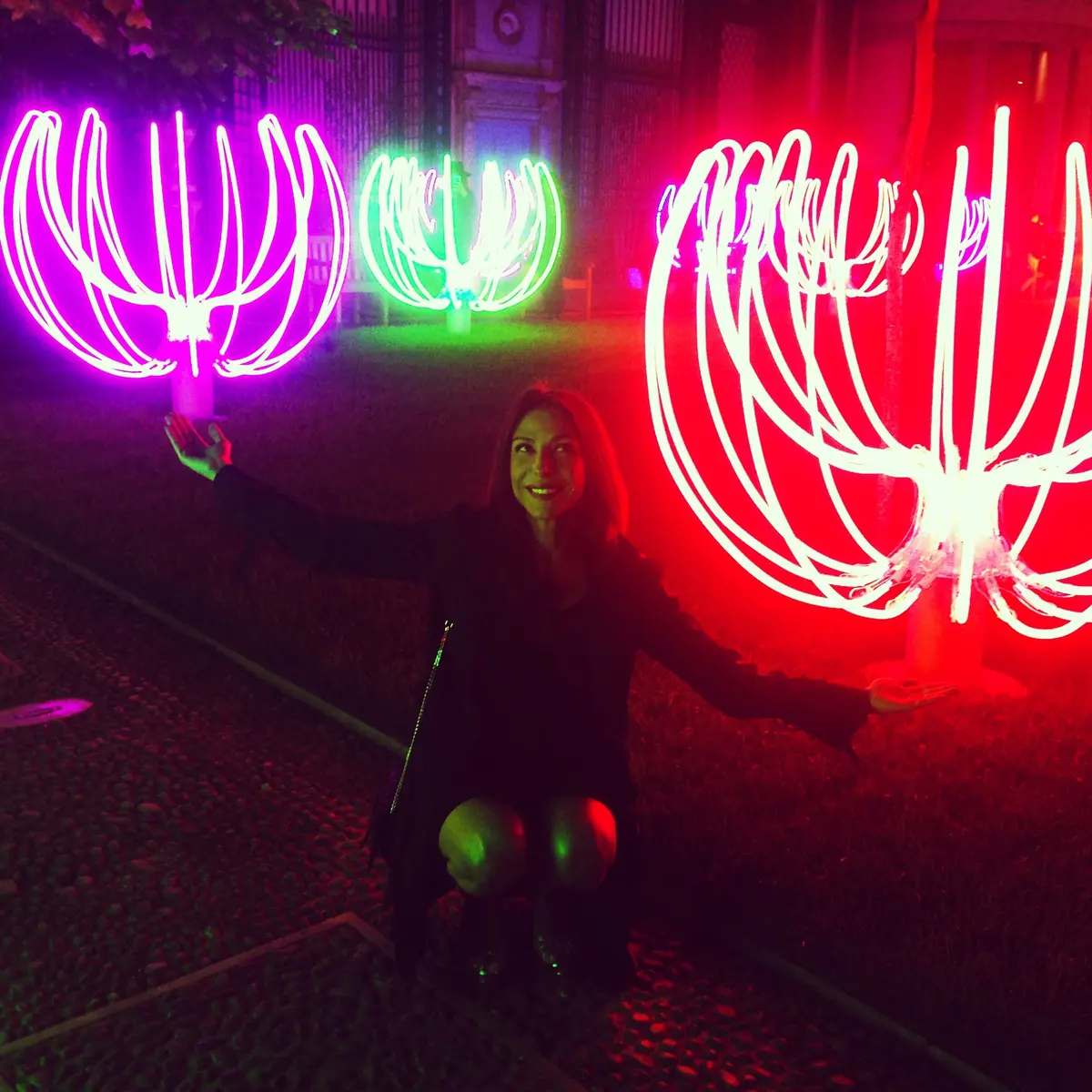 Luca Trazzi, Poesie di Neon — #SelfieadArte di Clelia Patella