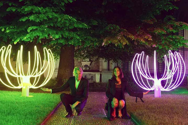Luca Trazzi, Poesie di Neon — #SelfieadArte di Clelia Patella