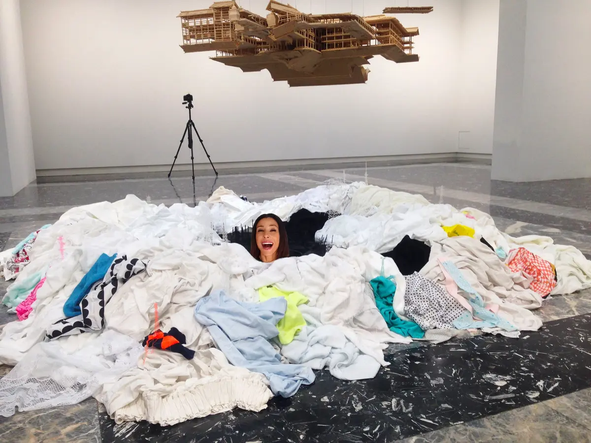 Takahiro Iwasaki - Turned Upside Down, It’s a Forest — #SelfieadArte di Clelia Patella