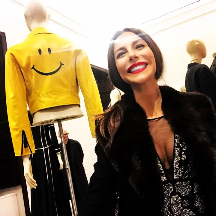 Moschino - Giacca Biker con smile ss 1992 — #SelfieadArte di Clelia Patella