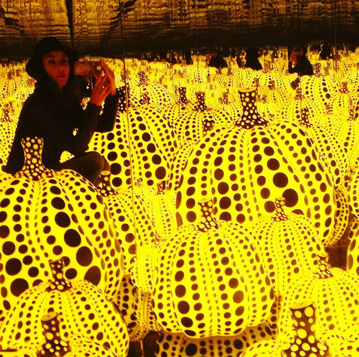 Yayoi Kusama, All the Eternal Love I Have for the Pumpkins — #SelfieadArte di Clelia Patella