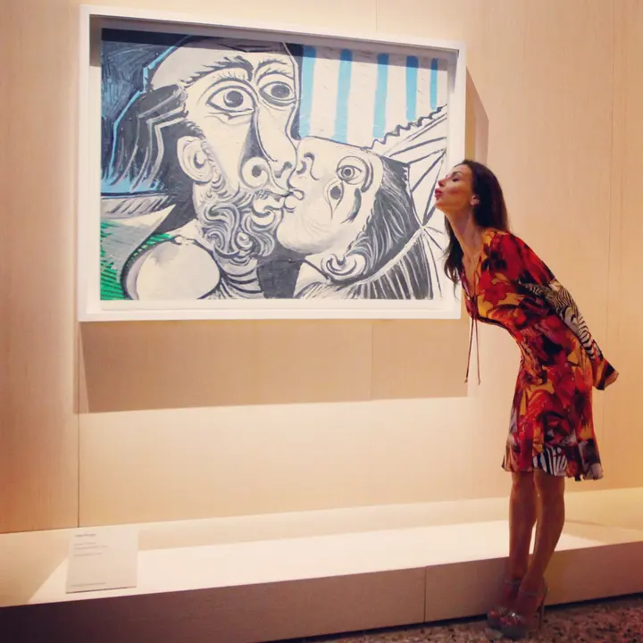 Picasso - Il Bacio, 1969 PicassoMetamorfosi — #SelfieadArte di Clelia Patella
