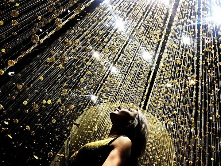Tsuyoshi Tane - light is Time, 2018 — #SelfieadArte di Clelia Patella