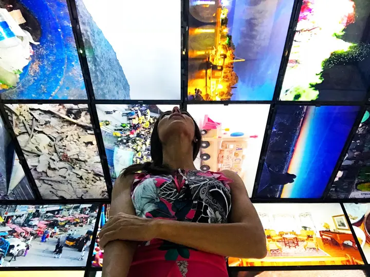 Paola Pivi - Lies, 2018 — #SelfieadArte di Clelia Patella