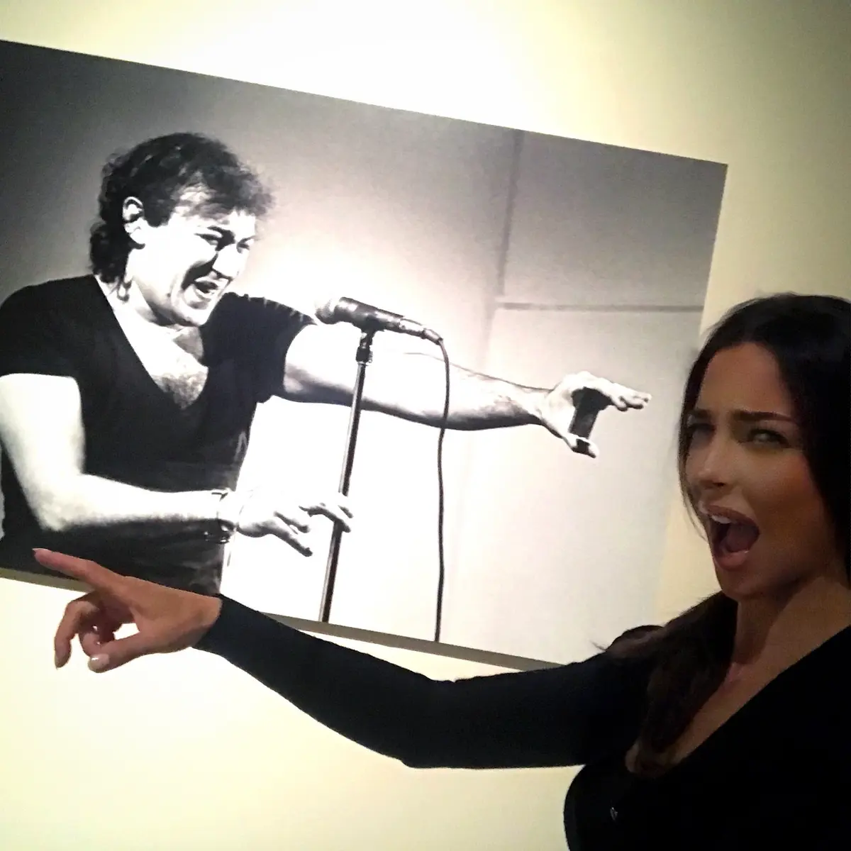 Demetrio Stratos - performance Pre-Art Milano, 1978 — #SelfieadArte di Clelia Patella